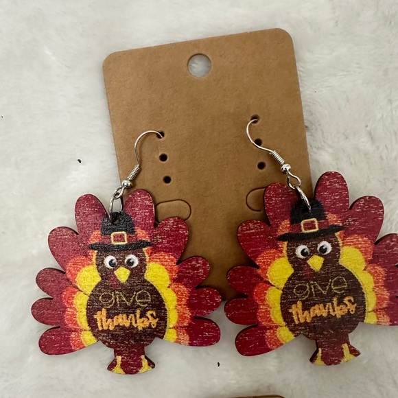 OBSESSED!!!! Earring Bundle - Picture 5 of 11